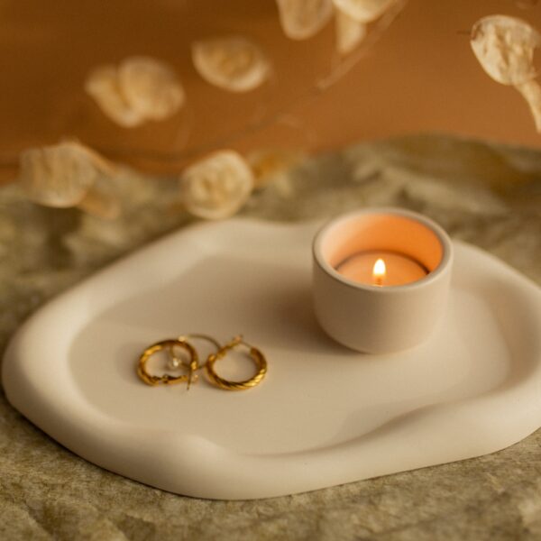 taca dekoracyjna z gipsu harmony owalna biala 02 &ndash; Moldness